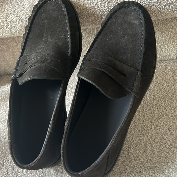 Massimo Dutti Leather Loafers- unused main image 4